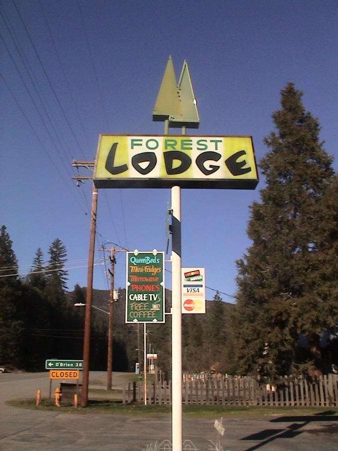 Forest Lodge Motel ハッピー・キャンプ エクステリア 写真